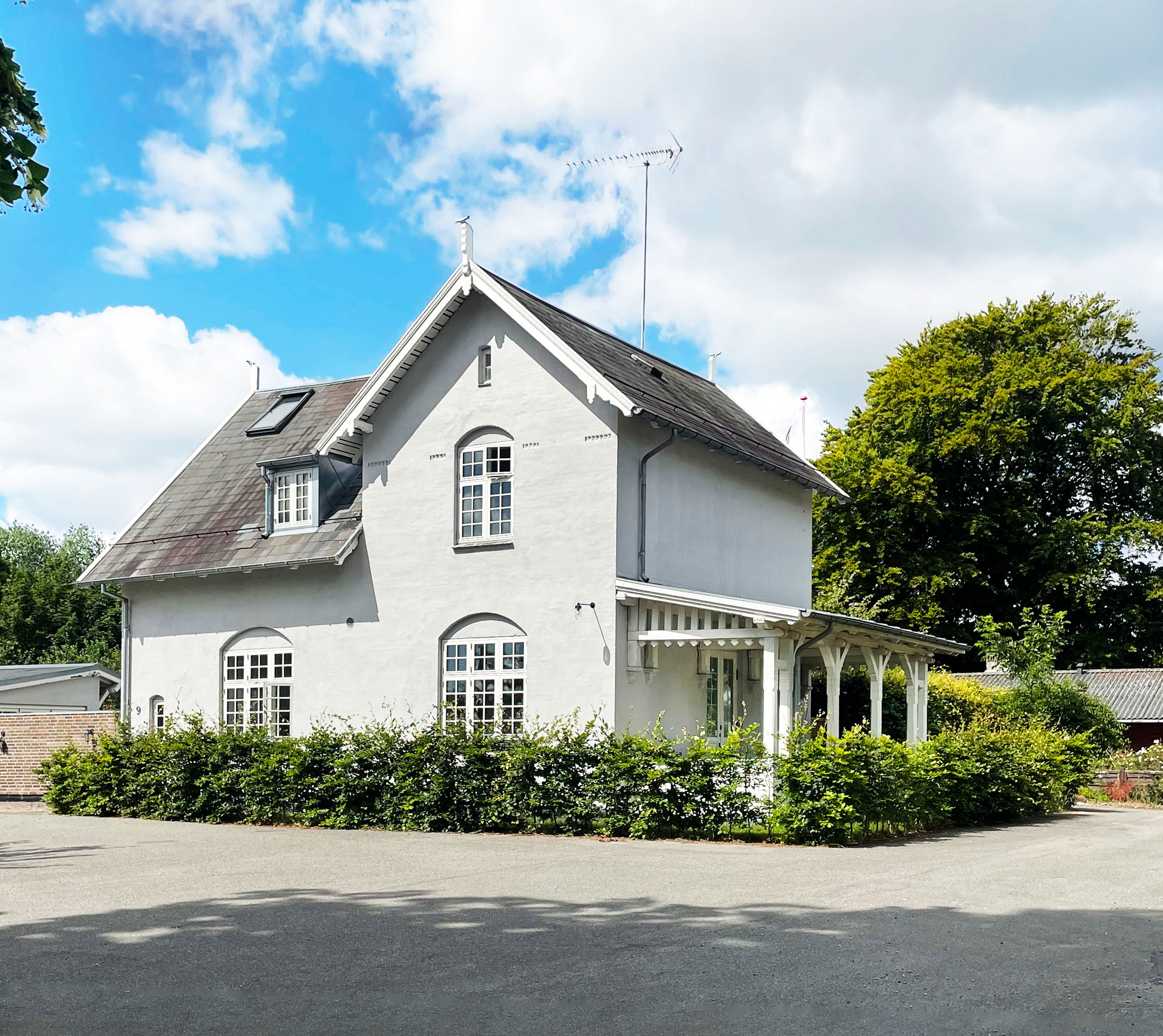 Villaen på Tjørnevej efter renovering af den gamle veranda.