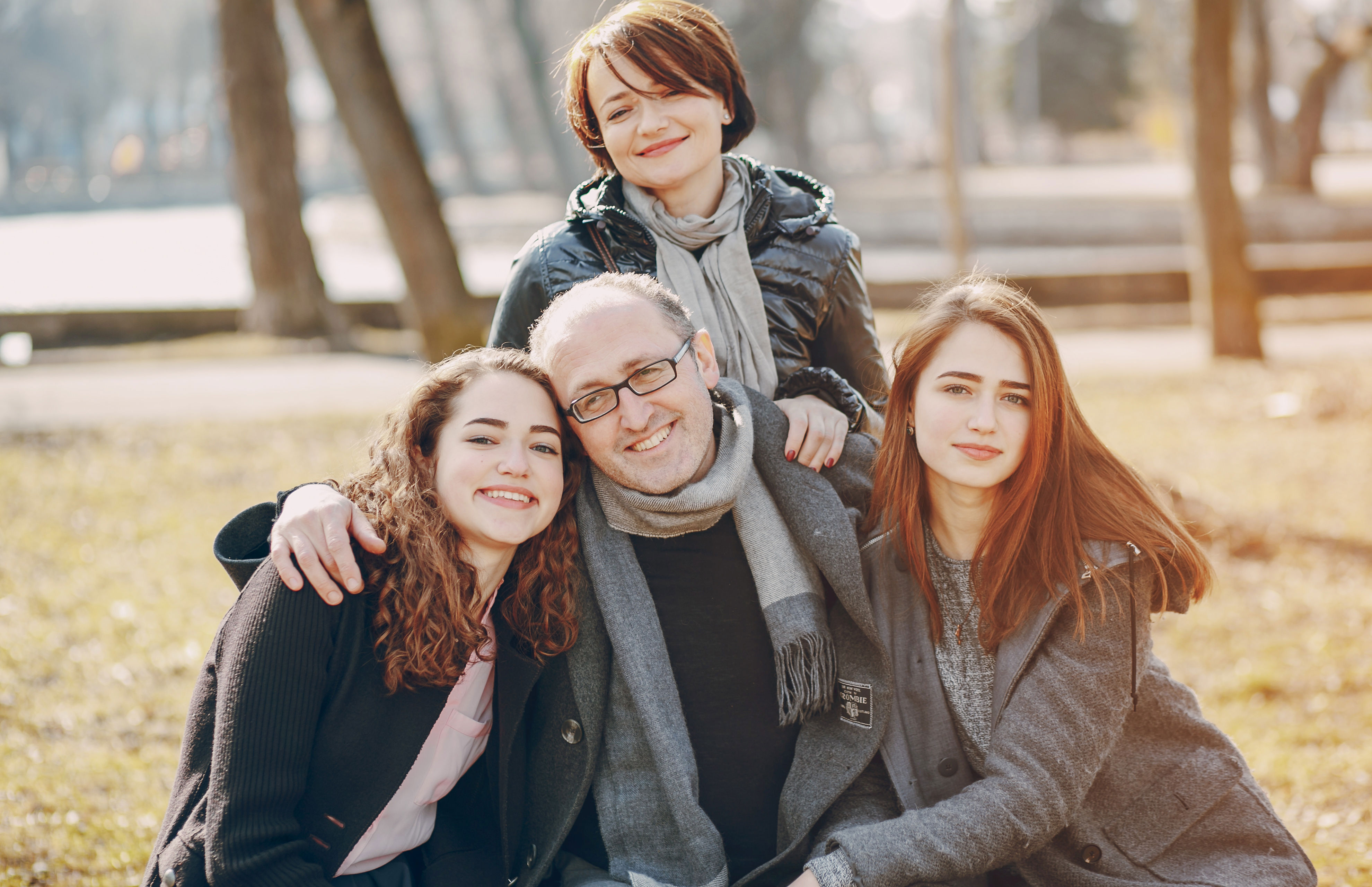 Far, mor og teenage døtre