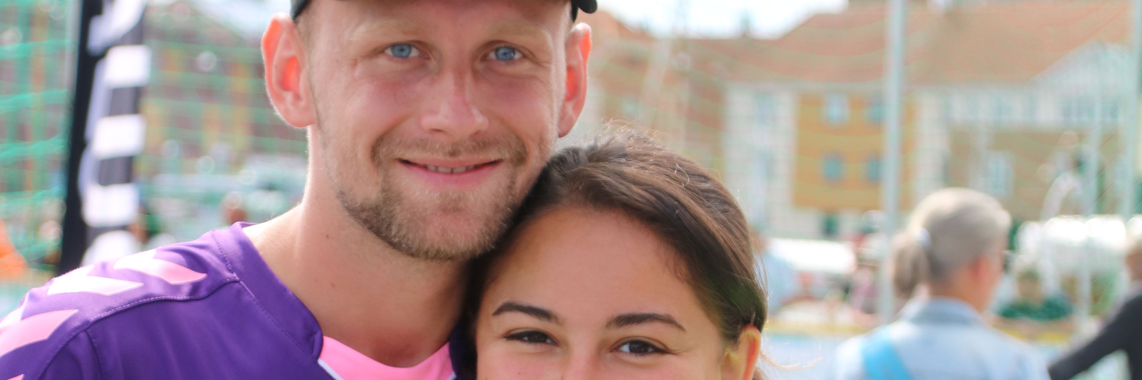 to OMBOLD-fodboldspillere