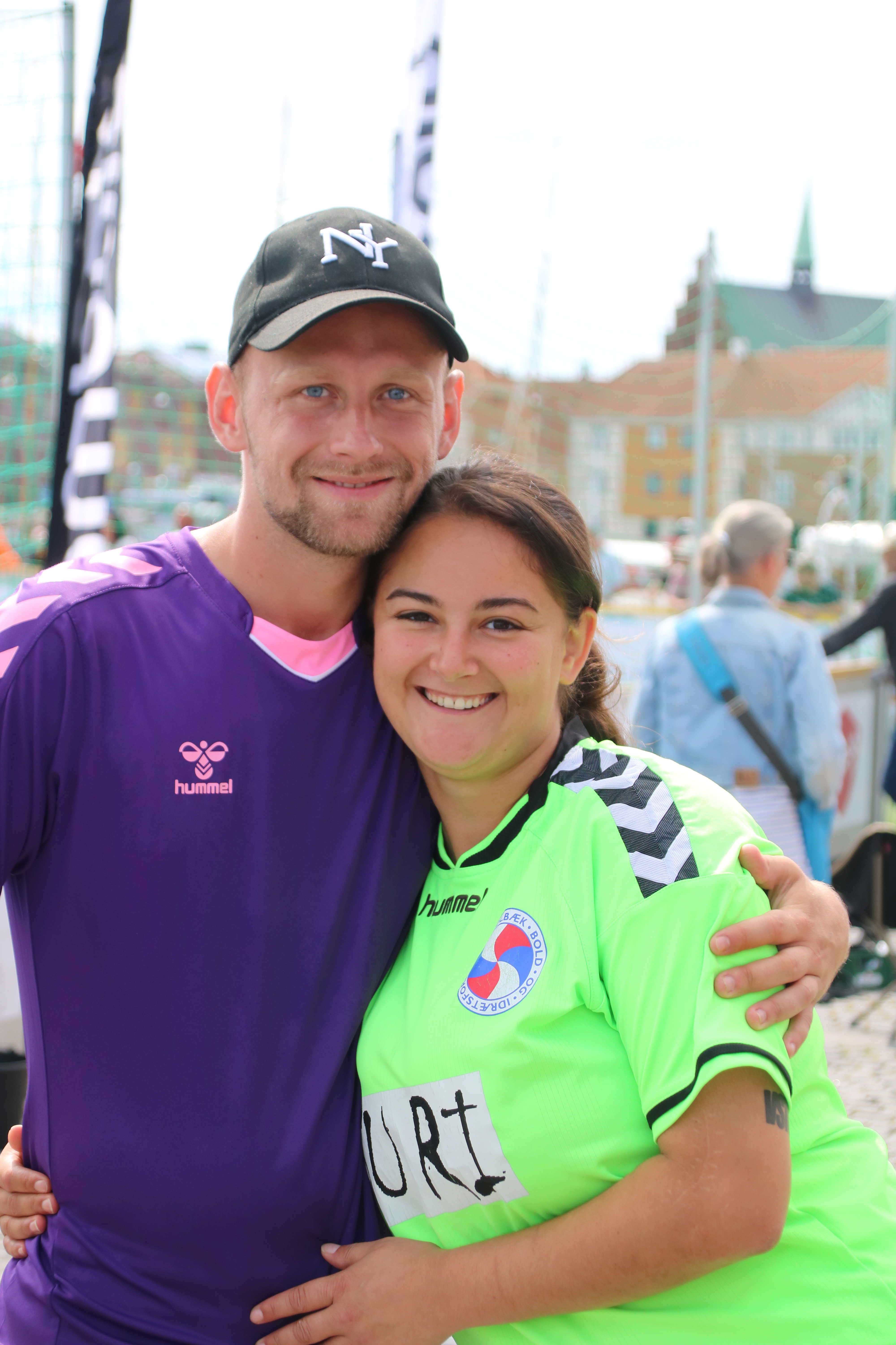 to OMBOLD-fodboldspillere