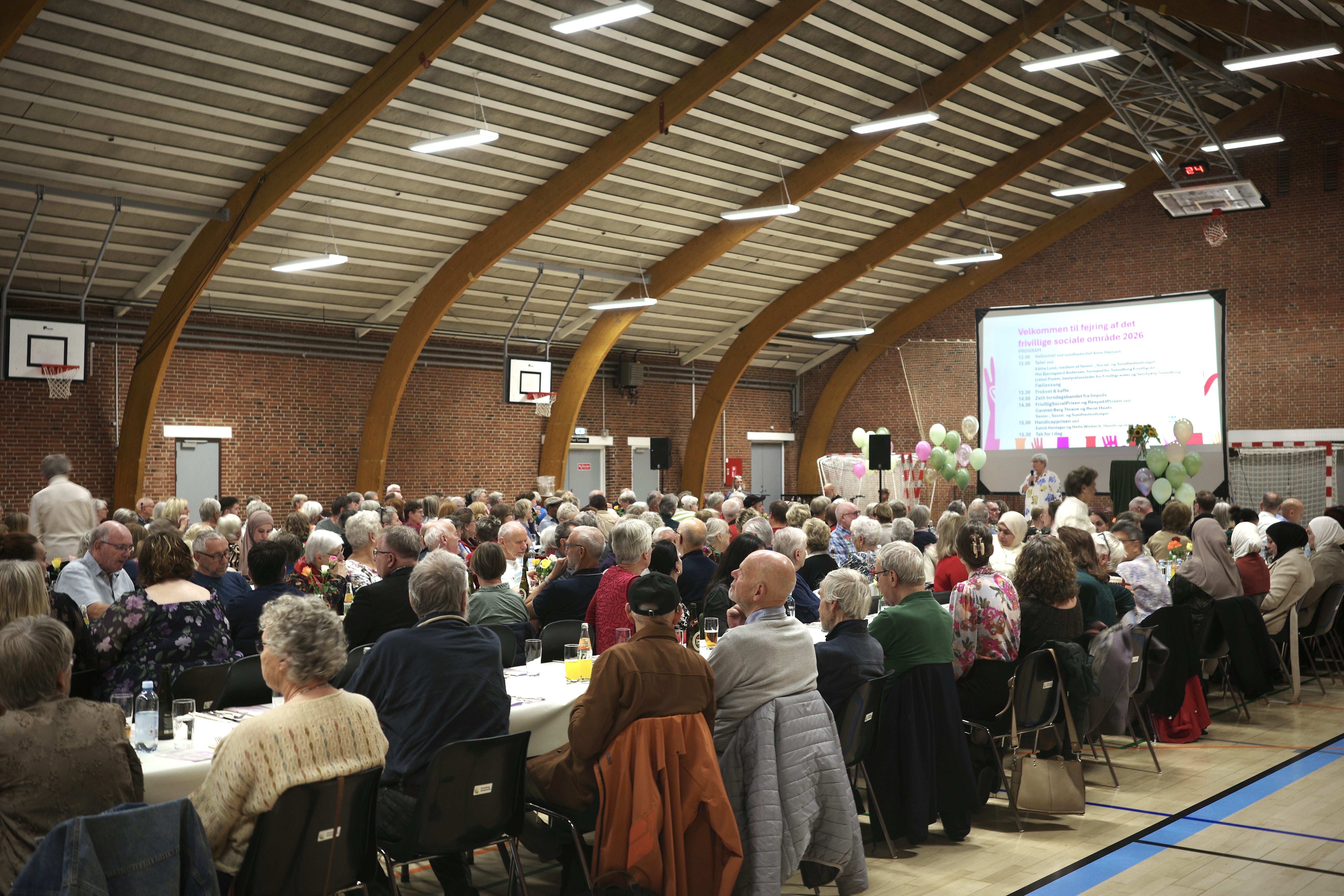 Uddeling af priser på det frivillige sociale område, Midtbyhallen