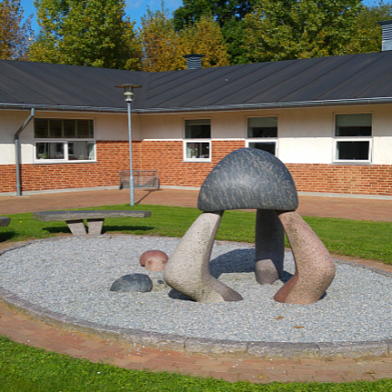 Stendysseskulptur på Skovsbovej