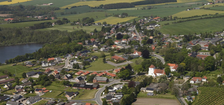 Luftfotos af boligområde i Gudme